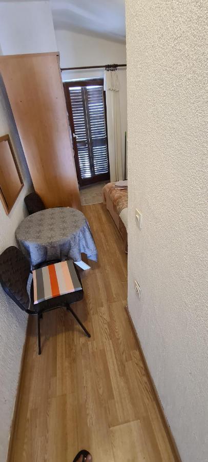 Apartments Hugo Malinska Zimmer foto