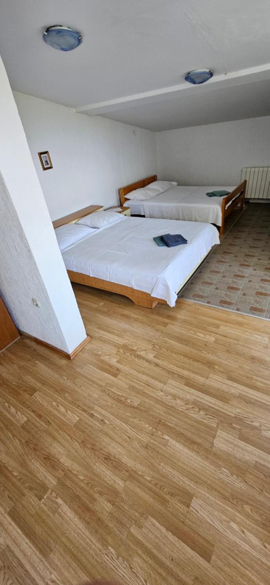 Apartments Hugo Malinska Zimmer foto